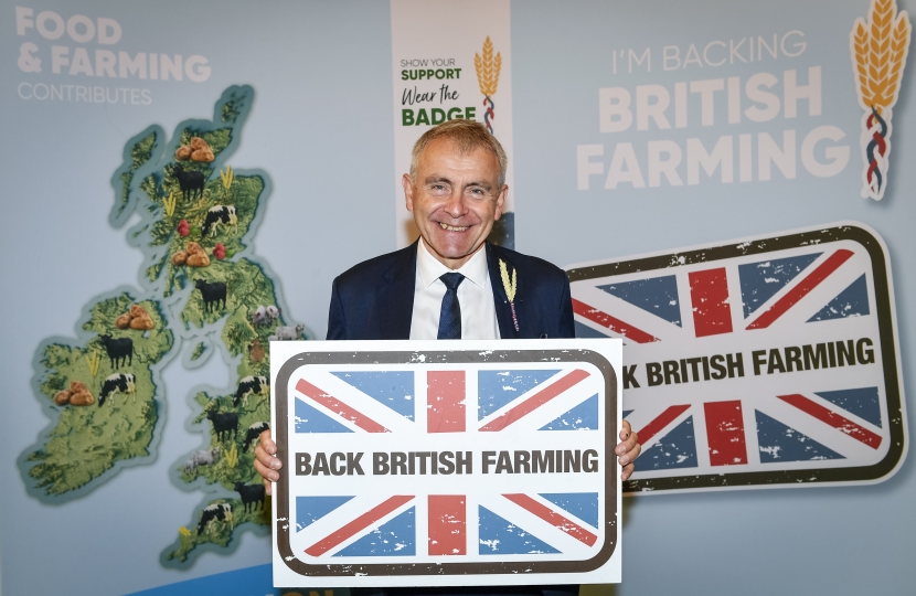 Robert Goodwill MP shows support for farmers and British food in Scarborough and Whitby